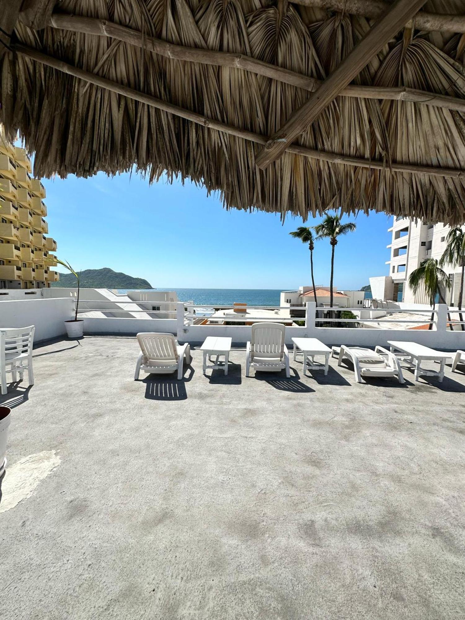 Creta Hotel & Suites Mazatlan Exterior photo